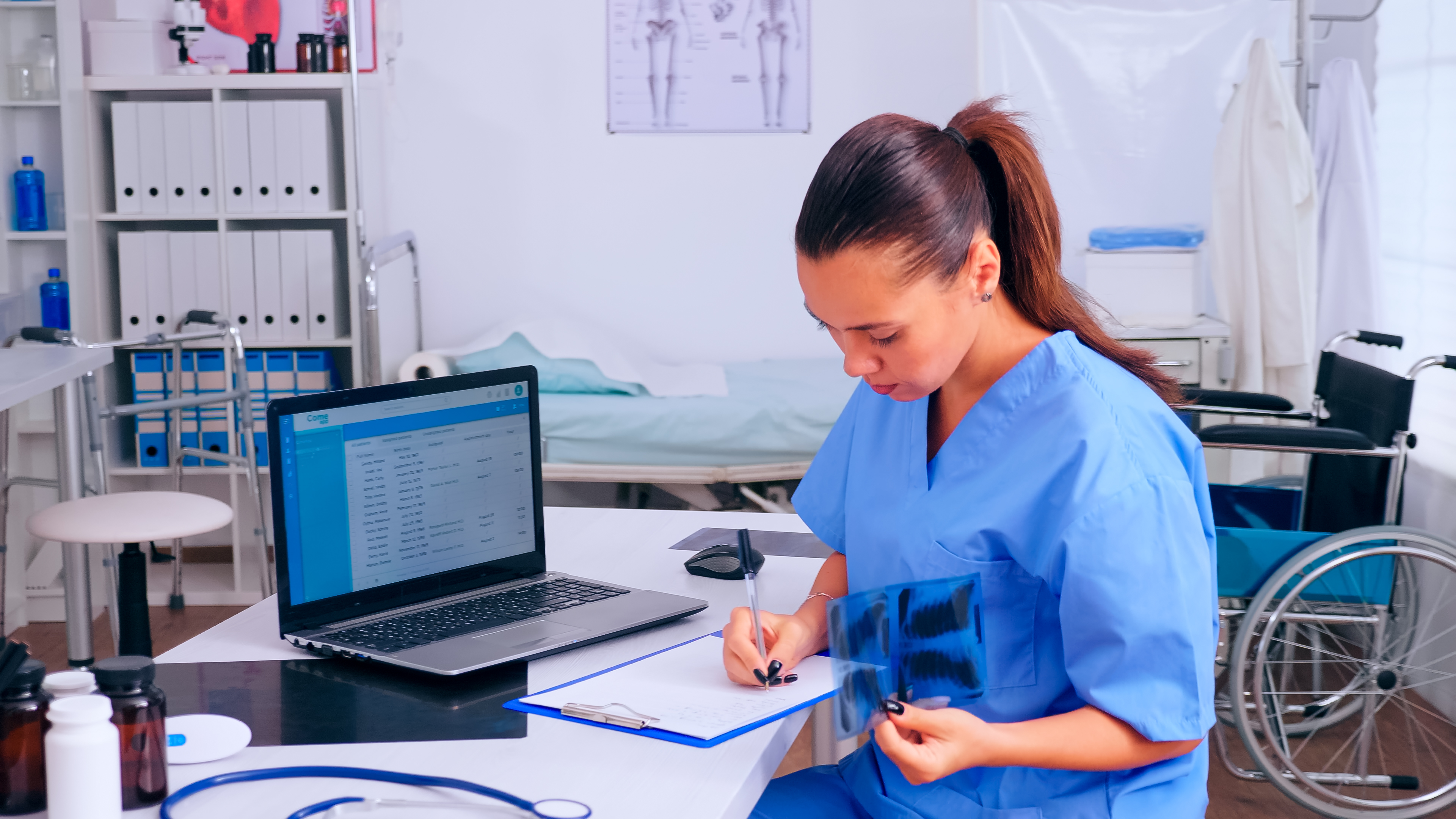 AI Scribe vs Dictation vs Typing: What Actually Saves IVF Clinicians Time